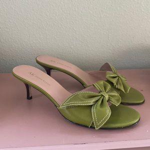 Anne Klein Green Bow Kitten Heels